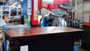 Автоматическая сварочная машина