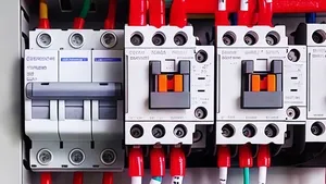 Установка силового кабеля для чиллера